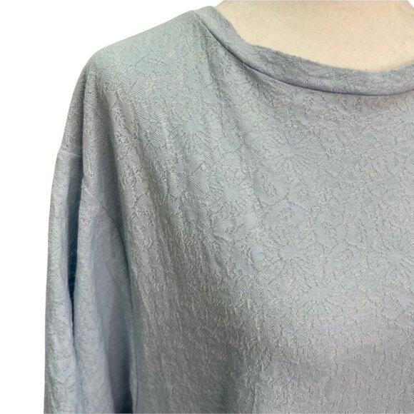 topshop💙boyfriend T-Shirt Light Blue Flower Embossed Size M/L - Picture 3 of 9
